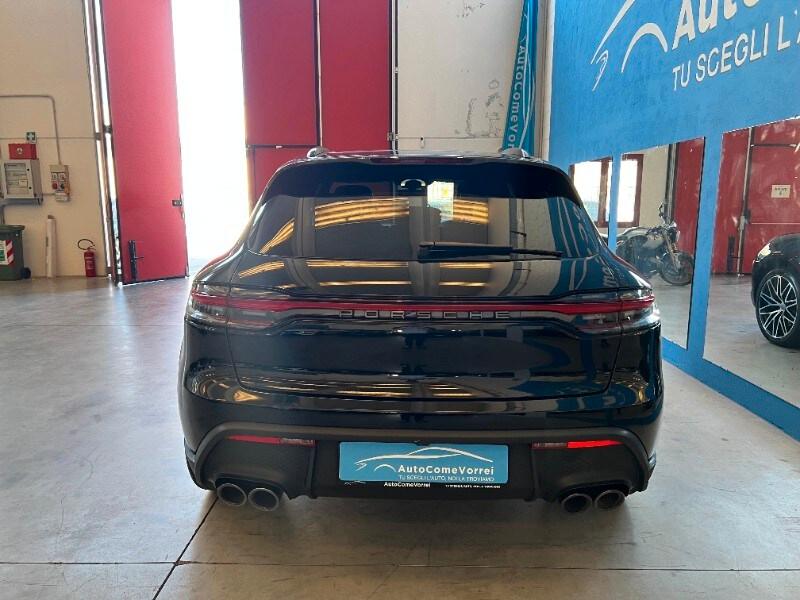 PORSCHE Macan 2.0 T
