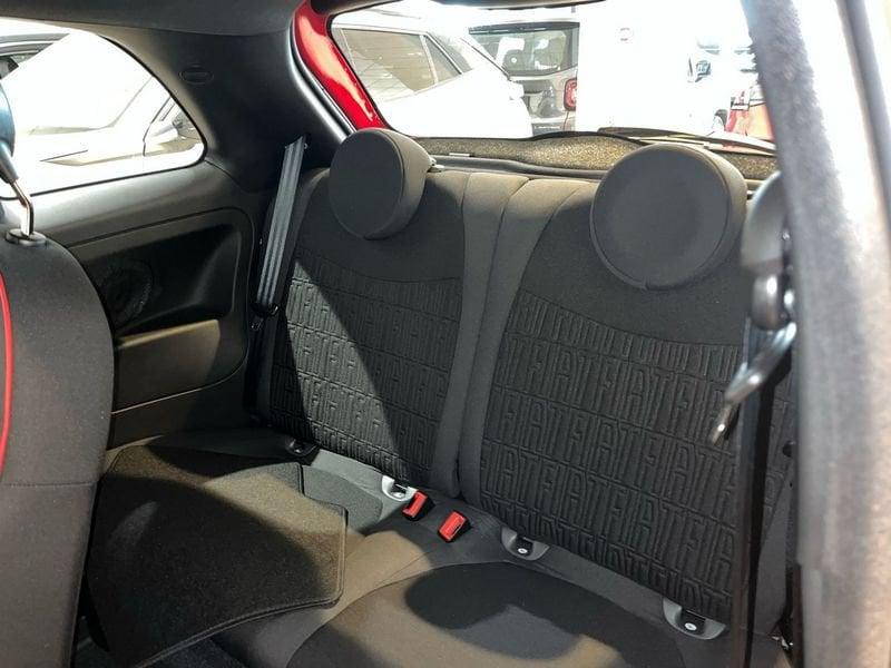FIAT 500 1.0 Hybrid Red