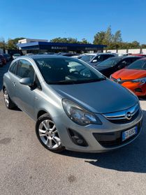 Opel Corsa 1.4 90CV GPL Tech Coupé n-Joy