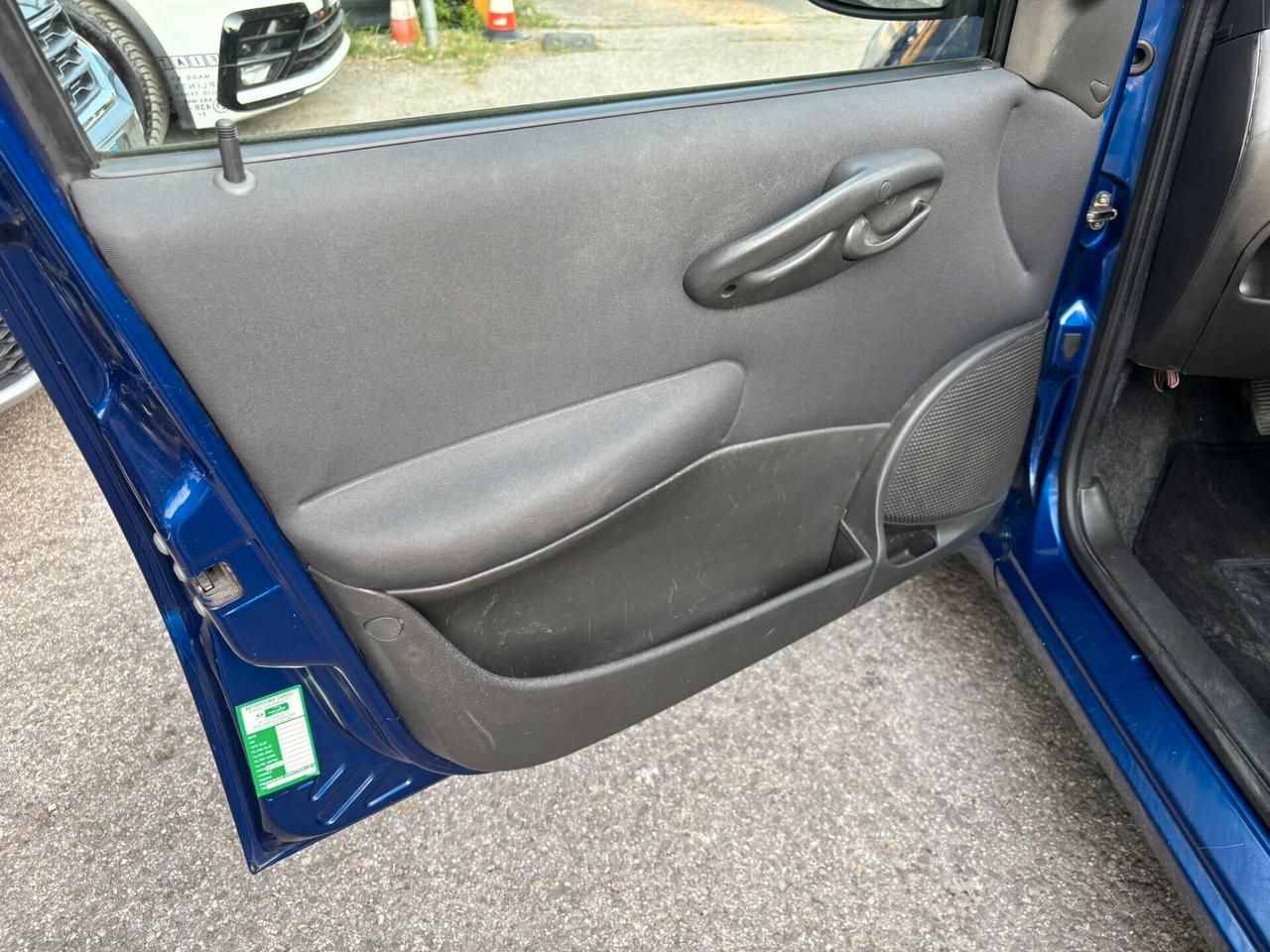Fiat Punto Classic 1.2 5 porte Natural Power OK Neopatentati