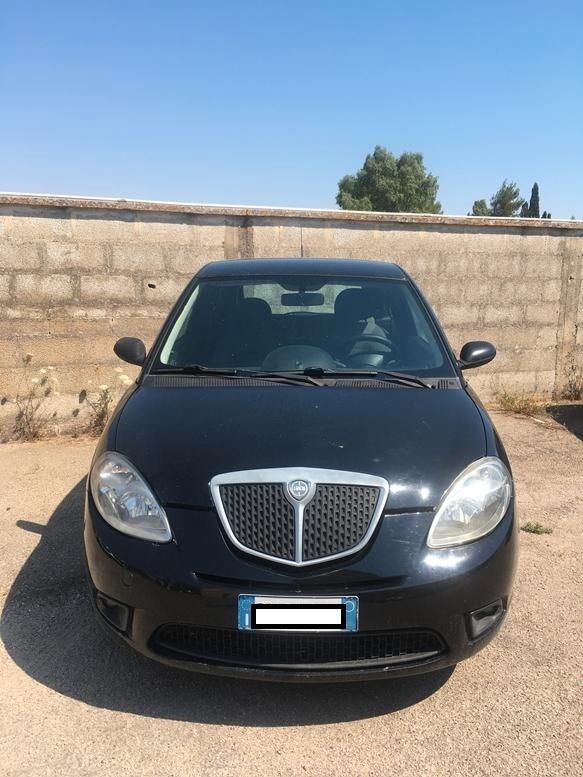 Lancia Ypsilon 1.4 Argento Ecochic GPL