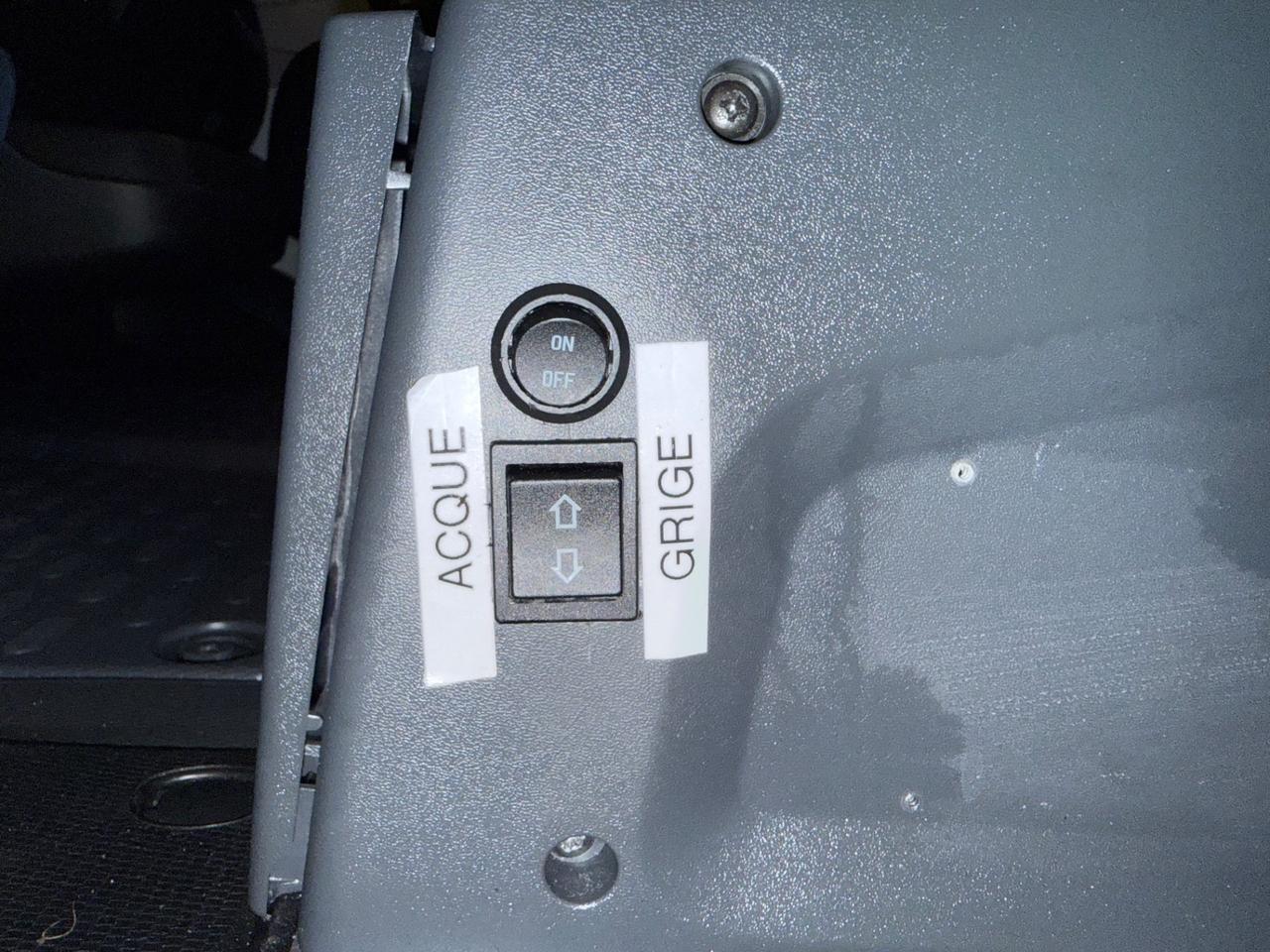 ELNAGH BARON 26 6.99 GARAGE 6 POSTI