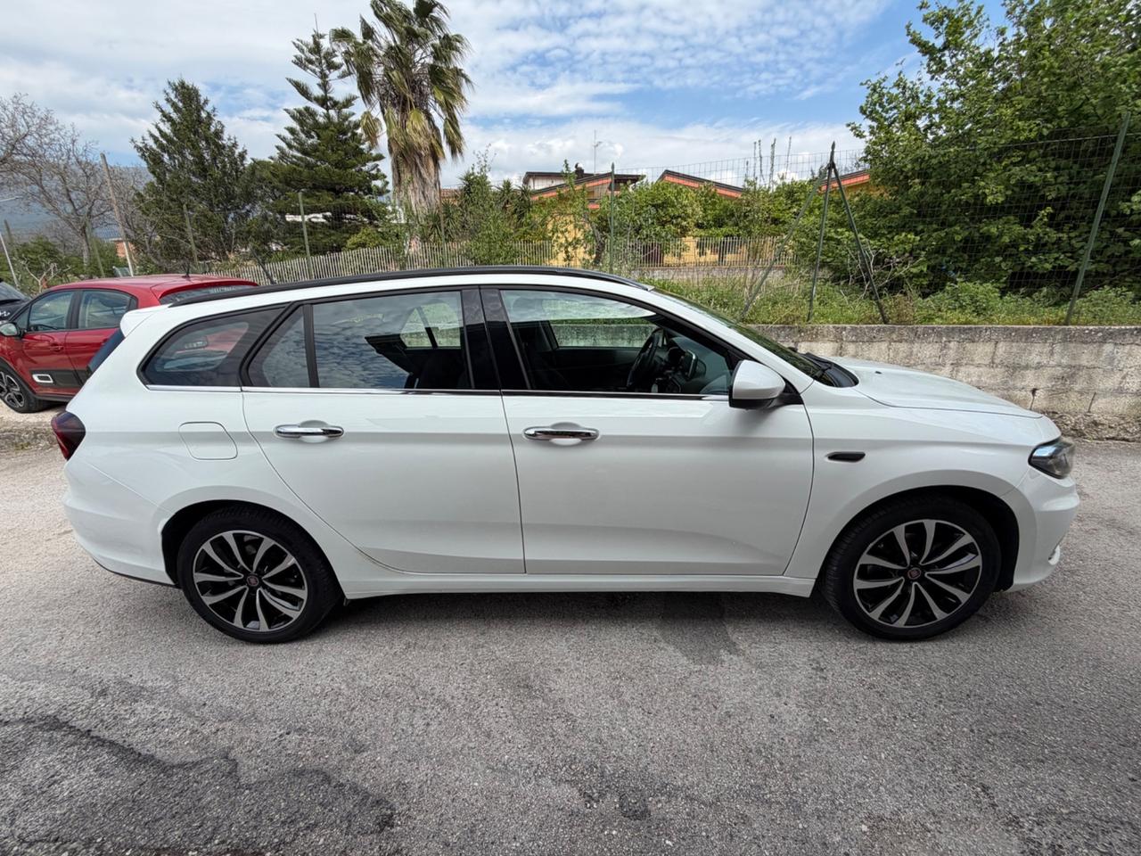 Fiat Tipo 1.4 T-Jet 120CV GPL SW Lounge