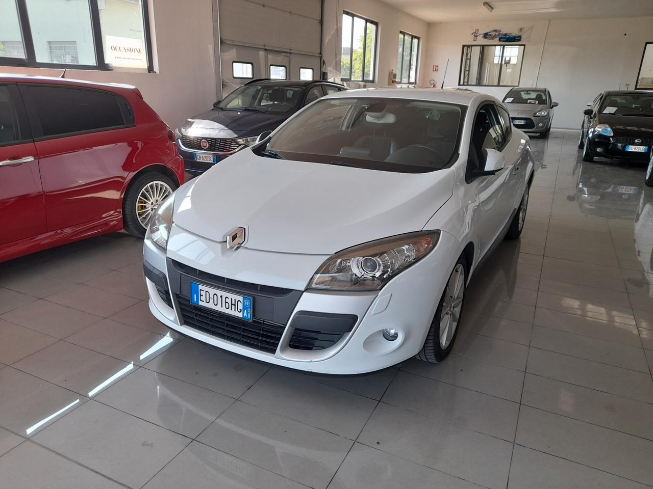 Renault Megane Mégane Coupé 1.9 dCi 130CV Dynamique