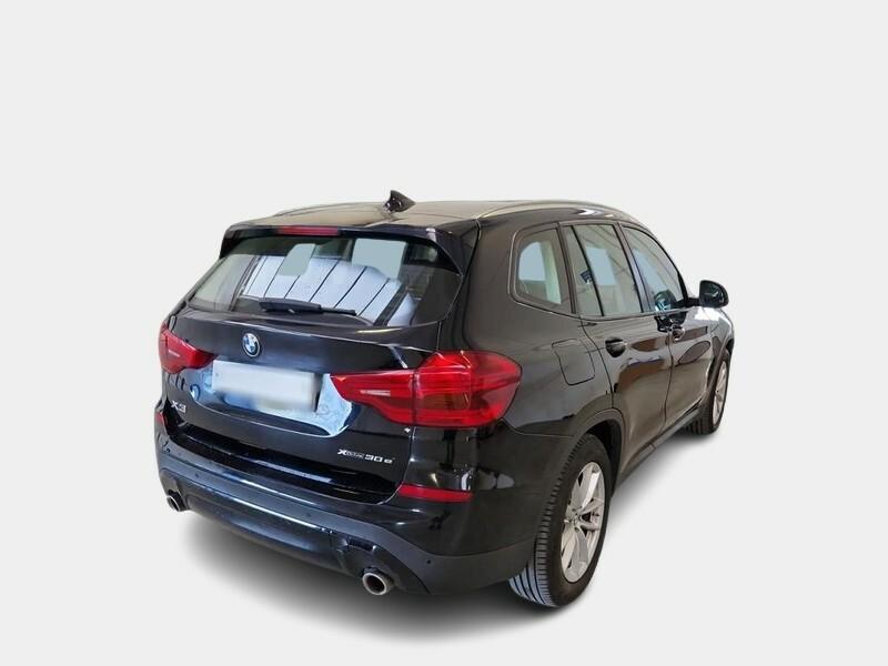 BMW X3 xDrive 30e Business Advantage Autom.