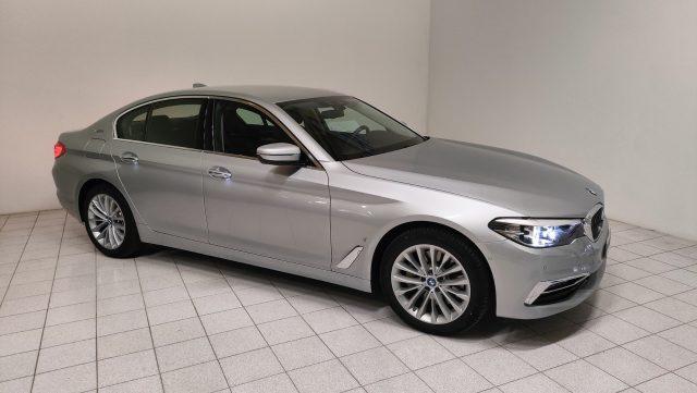 BMW 530 e IPerformance Luxury TAGLIANDI IN BMW