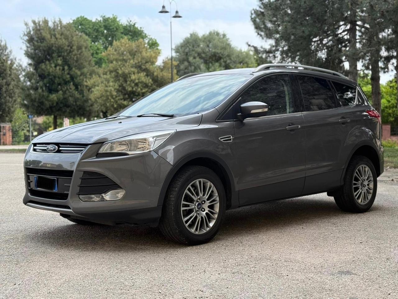 Ford Kuga 2.0 TDCI 163 CV 4WD Powershift Titanium