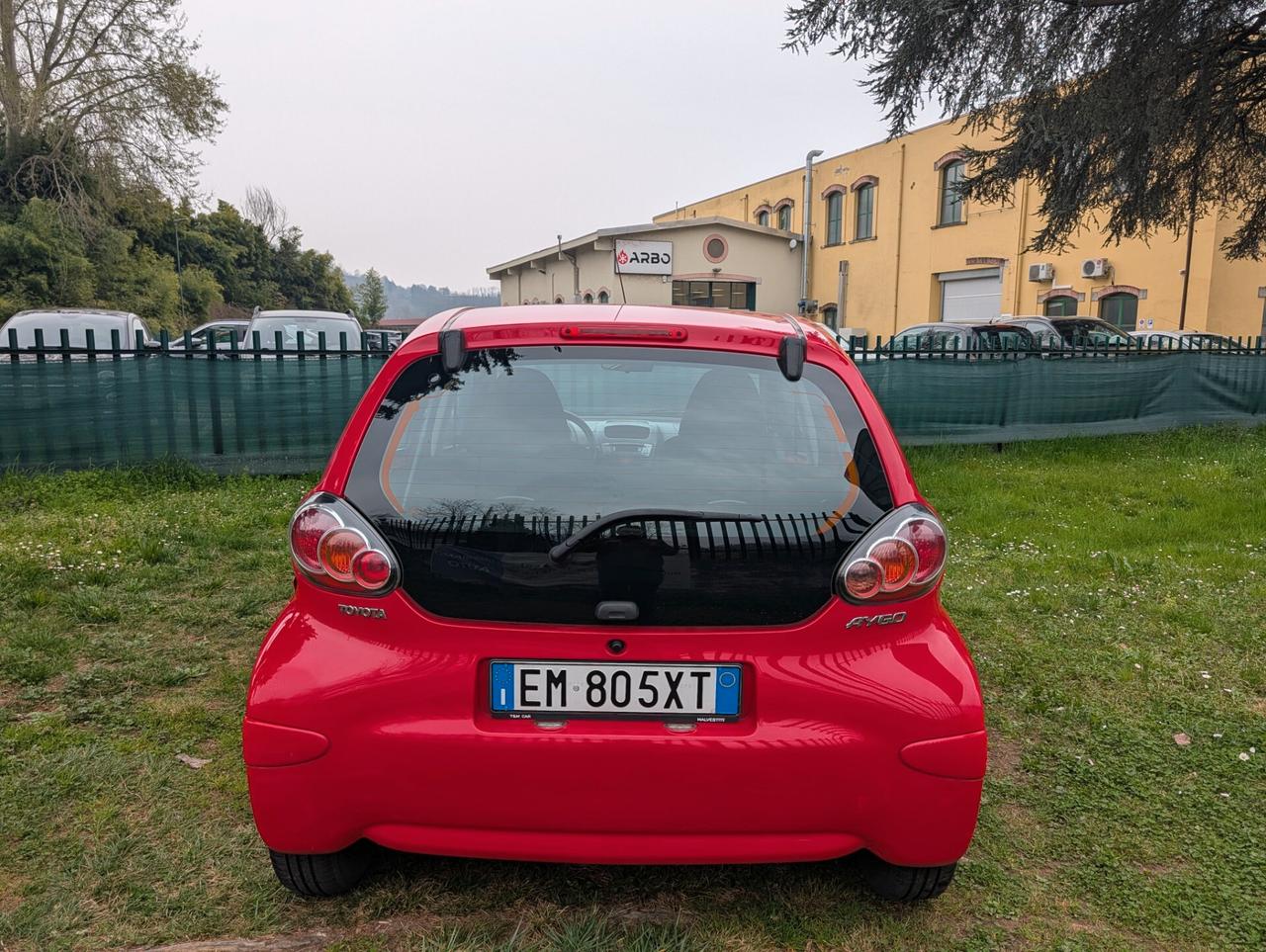 Toyota Aygo 1.0 12V VVT-i 5 porte Lounge UNICO PROPRIETARIO TAGL. CERT.