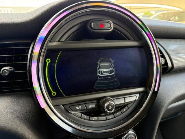 MINI Cooper D 1.5 5 porte AUT - NAVI - LED - BT - PDC POST. - 16