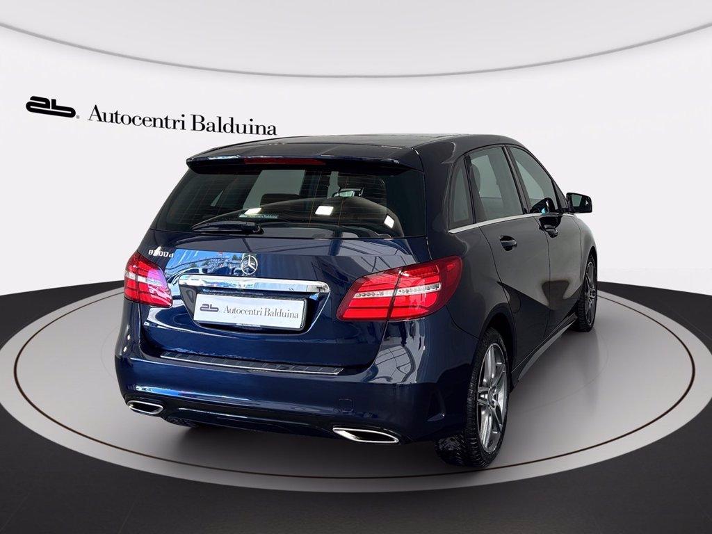 MERCEDES B 200 d sport activity edition del 2017