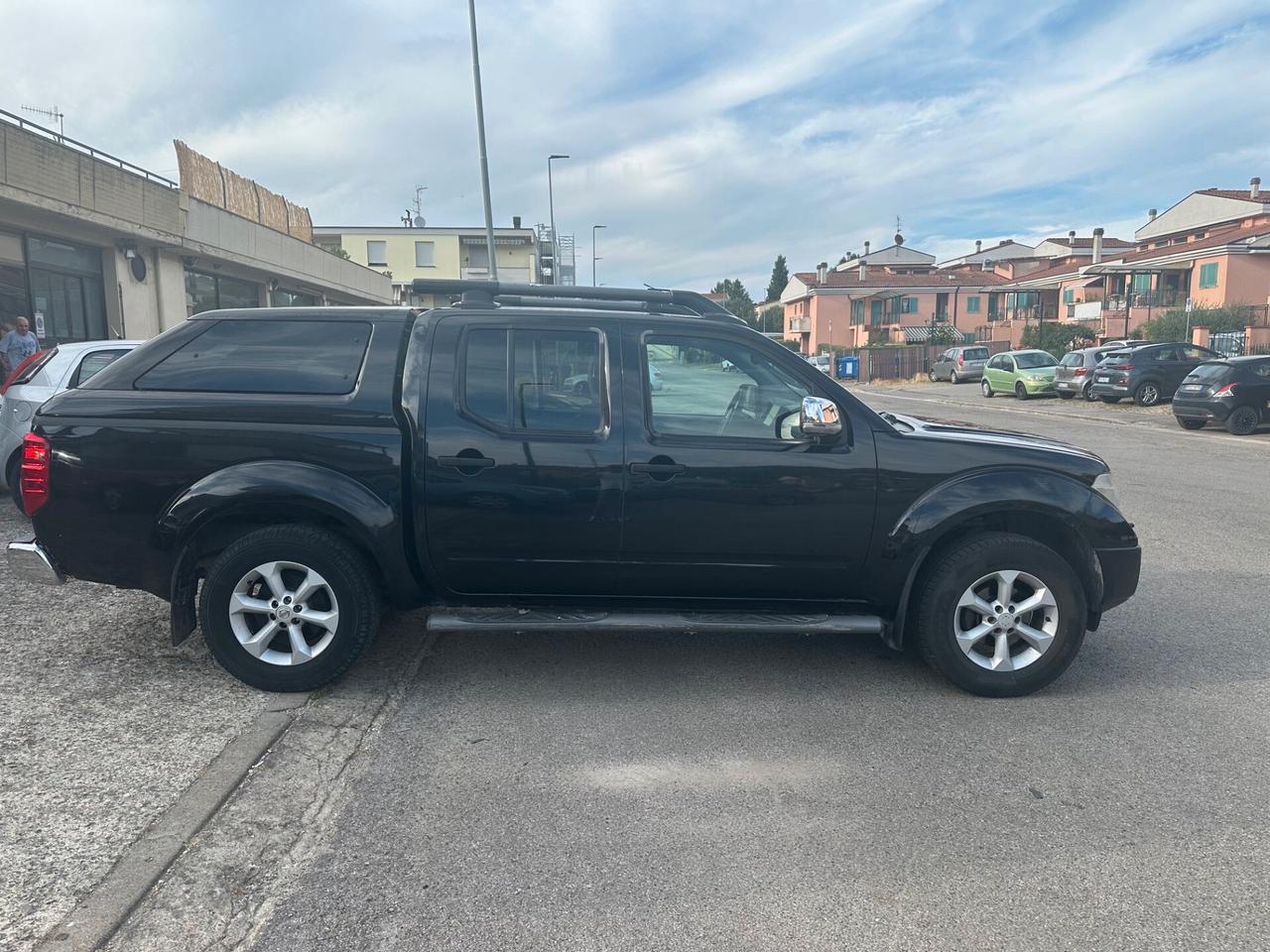 Nissan Navara 2.5 dCi 4 porte Double Cab Sport