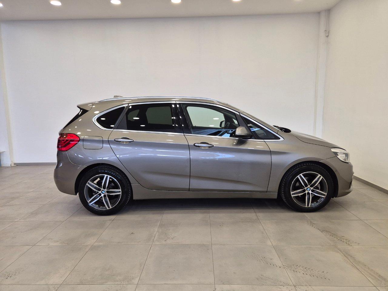 BMW 218 d Active Tourer Luxury auto - Sens. Park. - Cruise/Lim