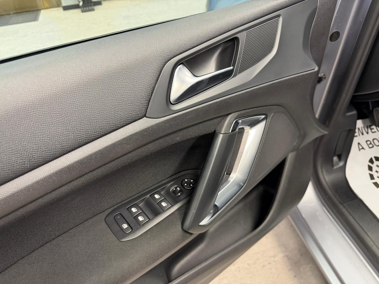 Peugeot 308 1.6 e-HDi 115 CV Stop&Start Allure