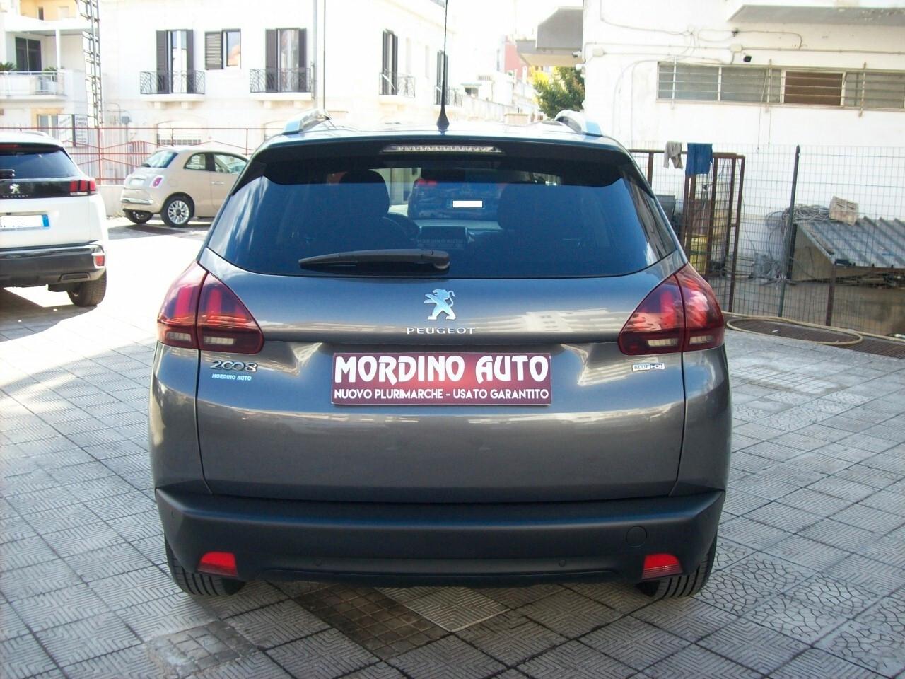 Peugeot 2008 1.6 BlueHDi 100CV Business