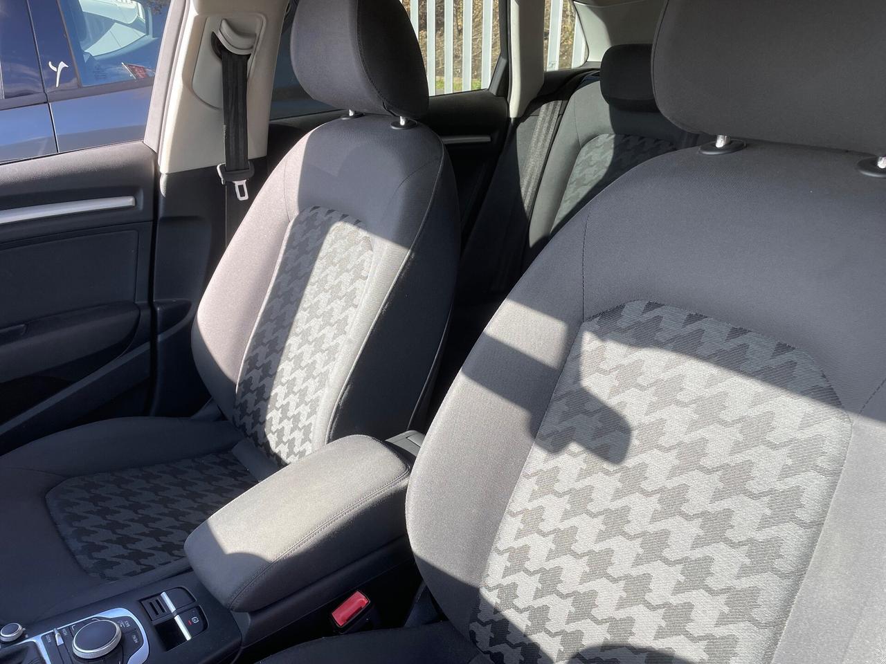 Audi A3 1.6 TDI clean diesel S tronic Ambition