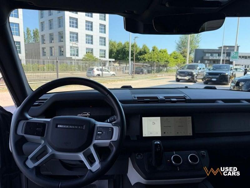Land Rover Defender 3.0D I6 200 110 SE AWD auto. AUTOCARRO N1