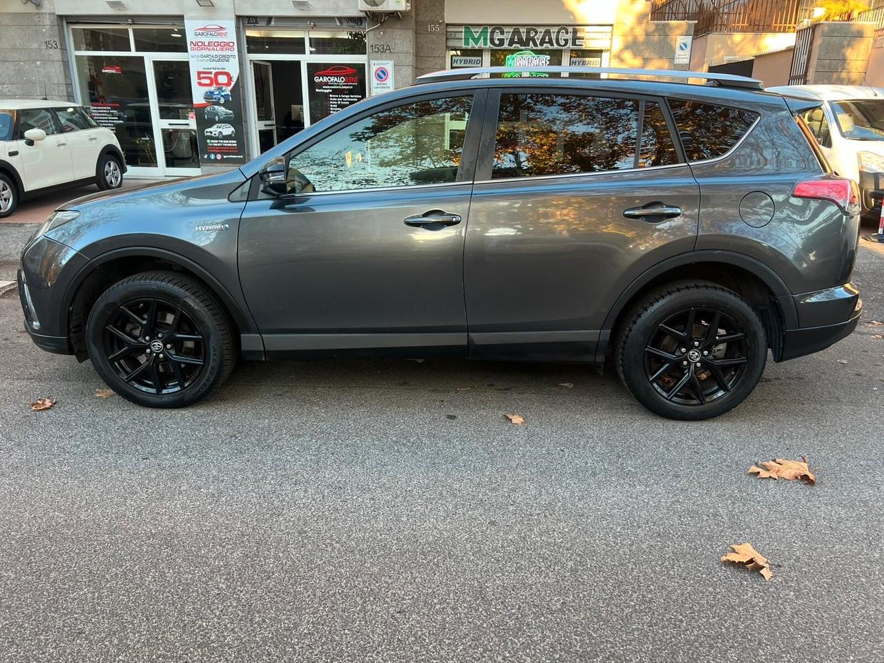 Toyota RAV4 2.5 Hybrid 2WD Dynamic+