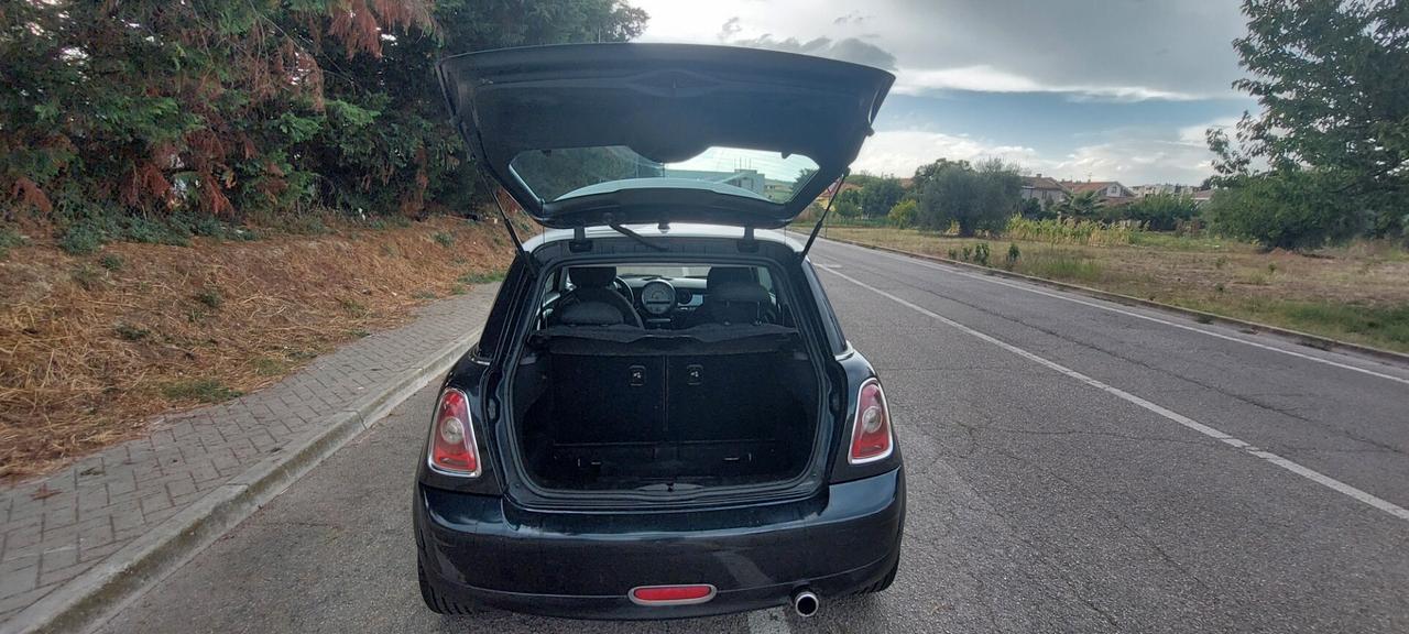 MINI COOPER 1,6 DIESEL 110 CV ALLESTIMENTO S LEGA TELEFONO GOMME NUOVE IMPECCABILE