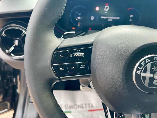 ALFA ROMEO Junior 1.2 145 CV Hybrid eDCT6 Speciale - KM0