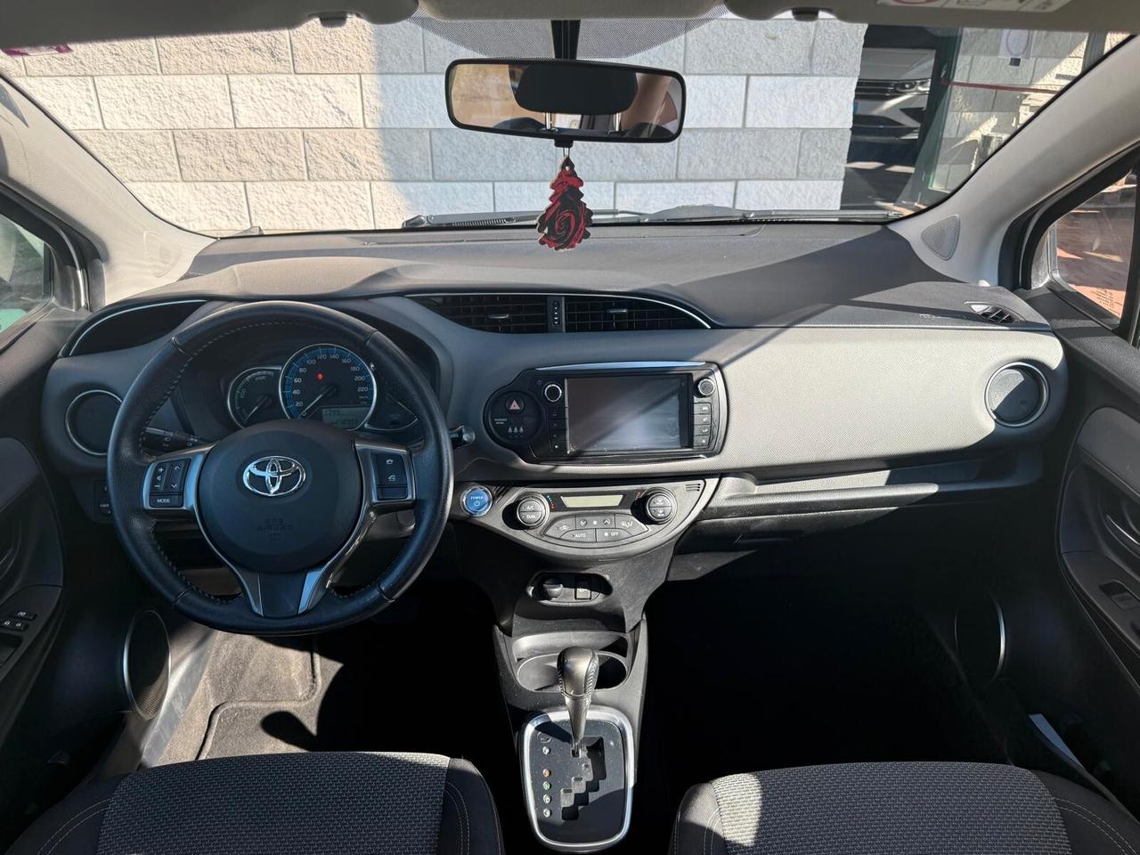 Toyota Yaris 1.5 5 porte Active