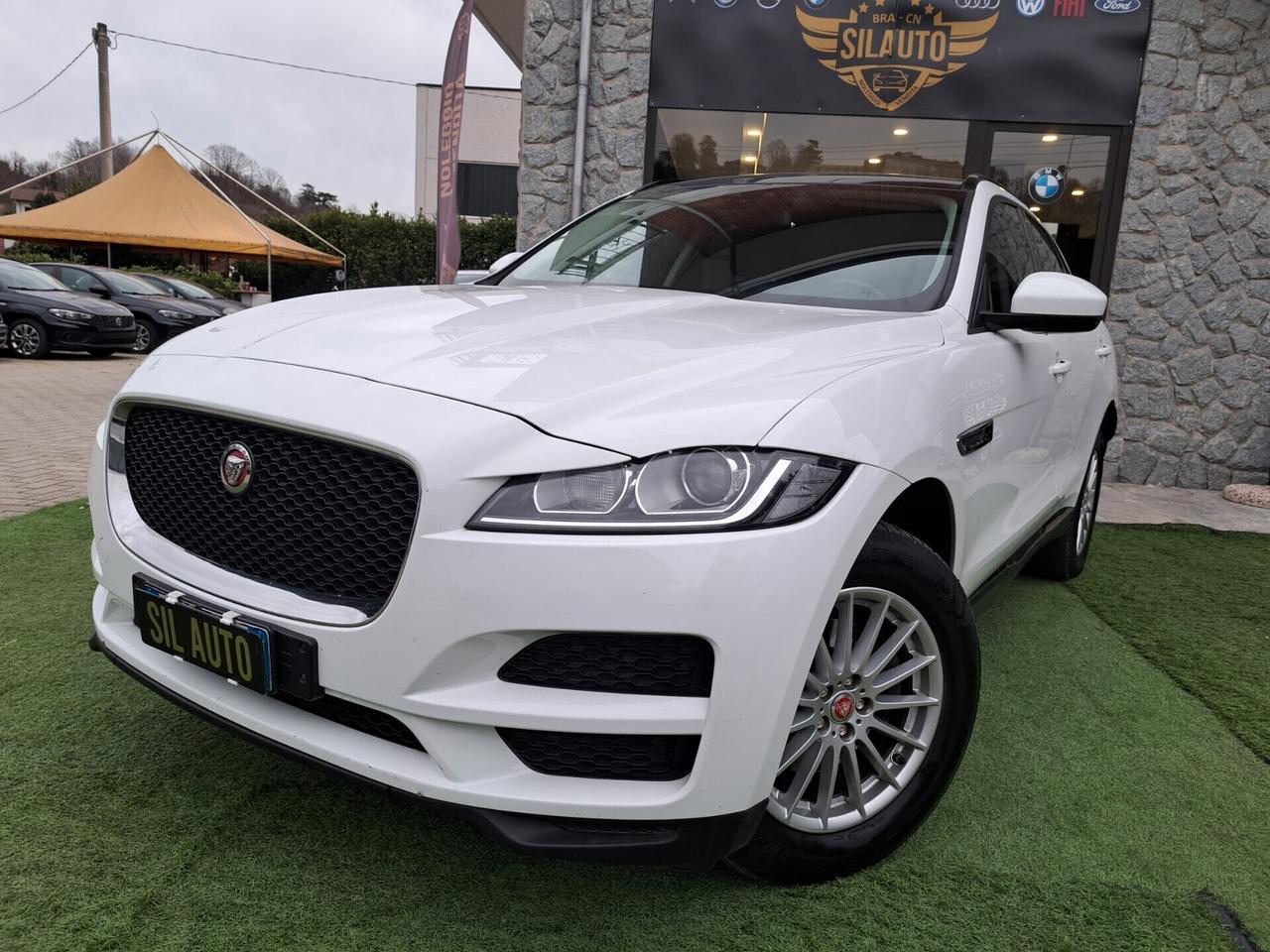 Jaguar F-Pace 2.0 D 163 CV Portfolio