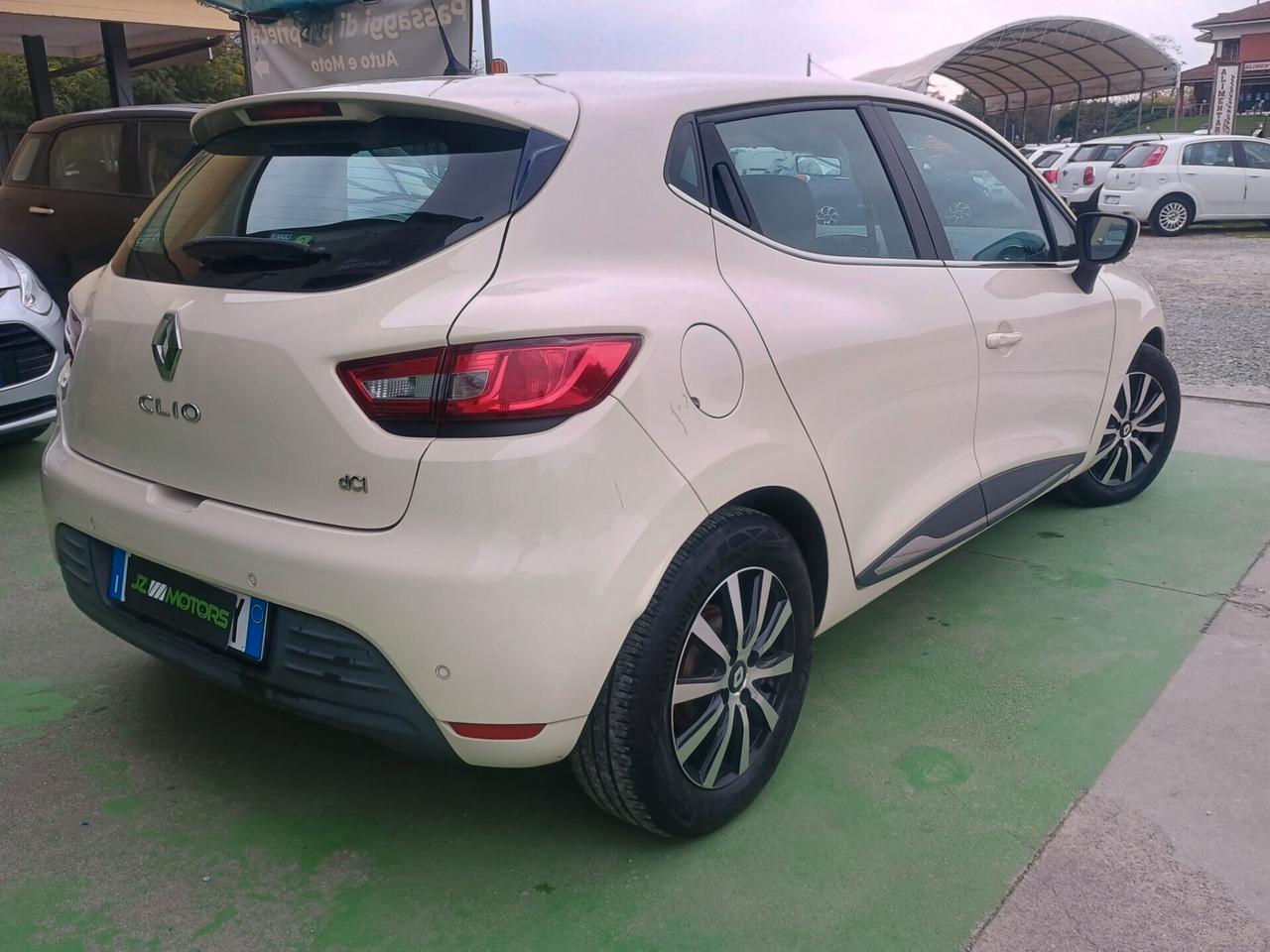 RENAULT CLIO NEOPATENTATI EURO6