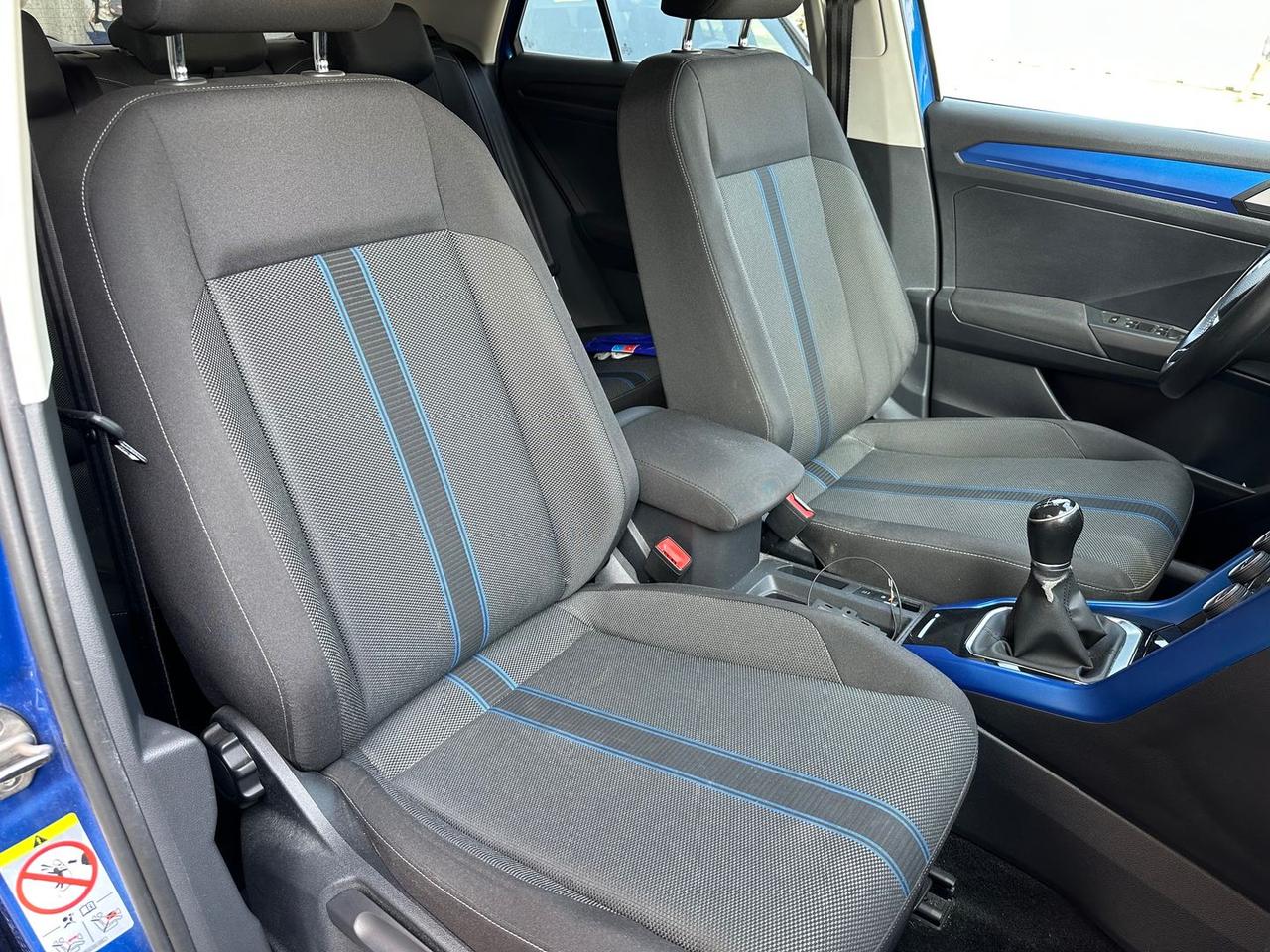 Volkswagen T-Roc 1.6 TDI Advanced #10500