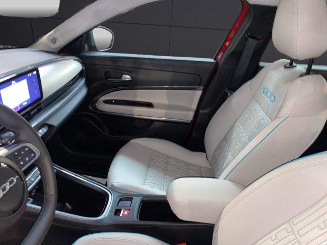 FIAT 600 Hybrid 100 CV DCT MHEV La Prima