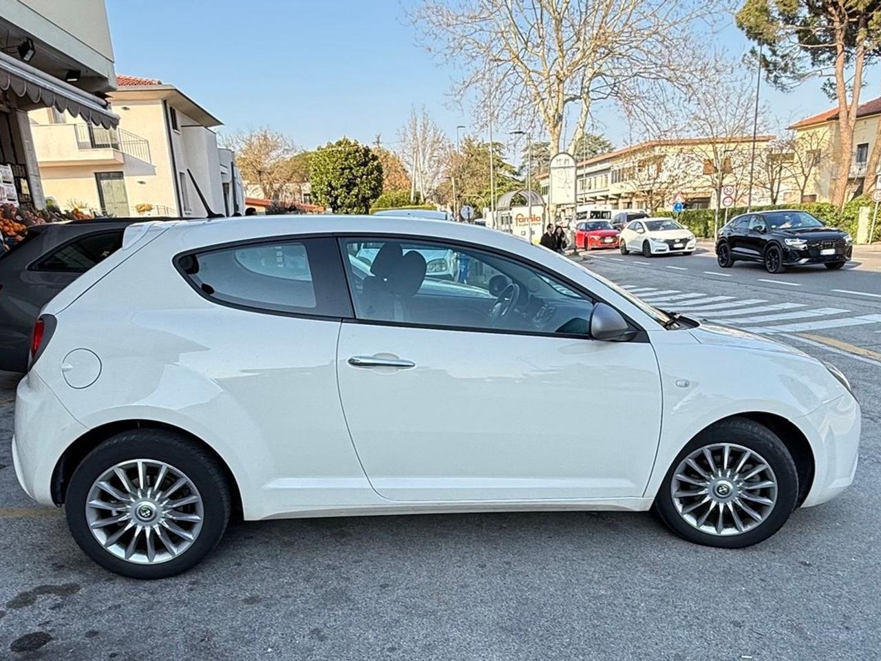 Alfa Romeo MiTo 1.3 JTDm 85 CV #10023