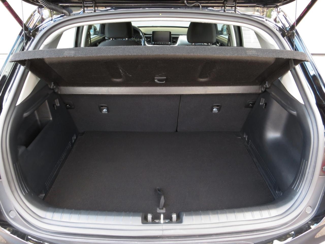 Kia Stonic 1.2 dpi Urban GPL 82cv. garanzia fino al 04/2031.