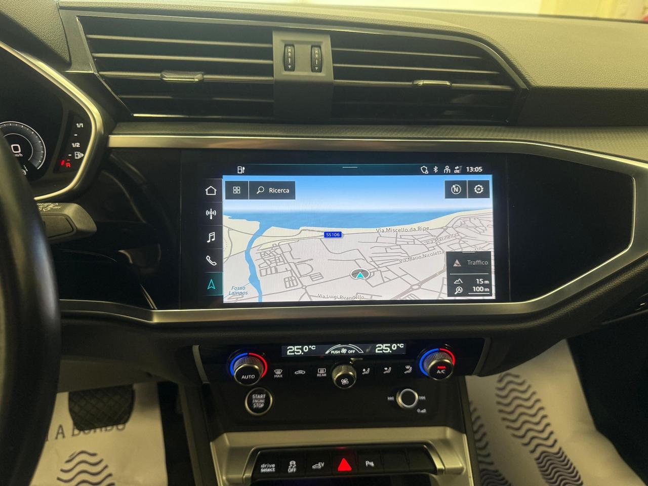 Audi Q3 SPB 45 TFSI e S tronic Business Plus