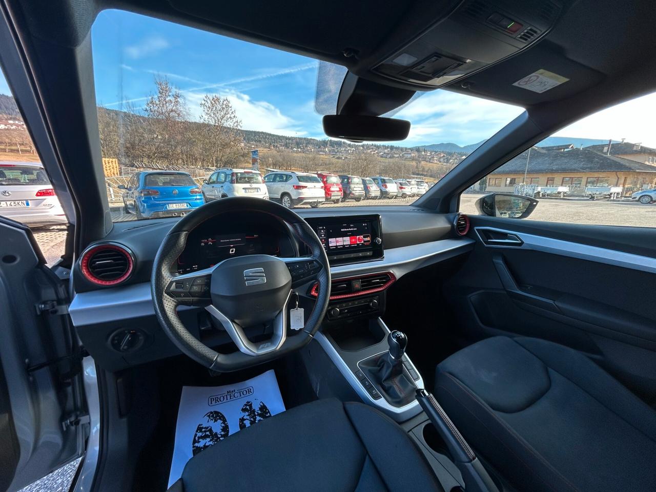 Seat Arona 1.0 EcoTSI FR "SOLI 13.000 KM"