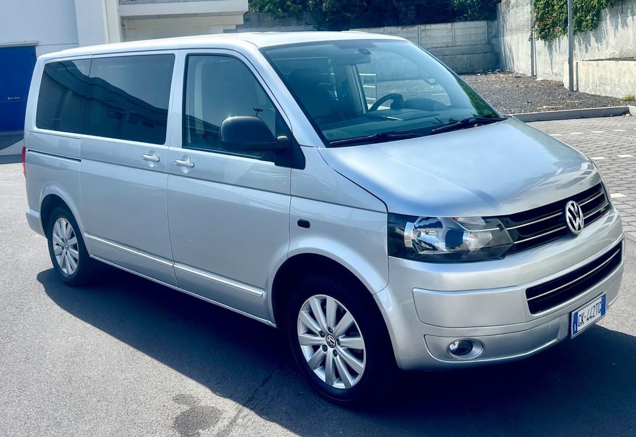 Volkswagen Multivan 2.0 BiTDI 180CV DSG 4 Motion Highline
