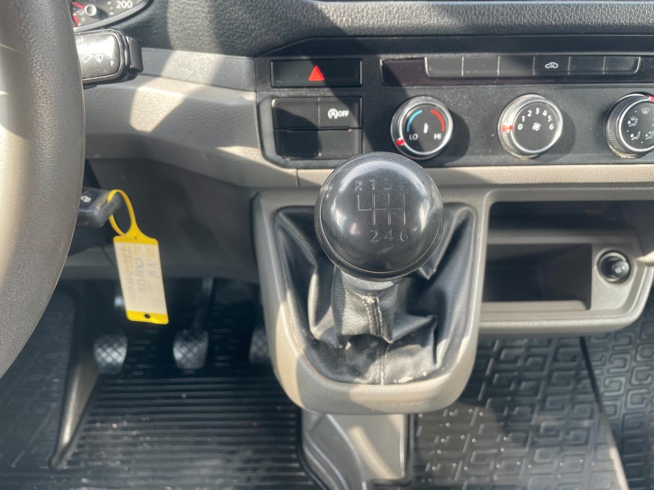 Volkswagen Crafter - 35 2.0 TDI 140cv L3 d.cab. cassonato
