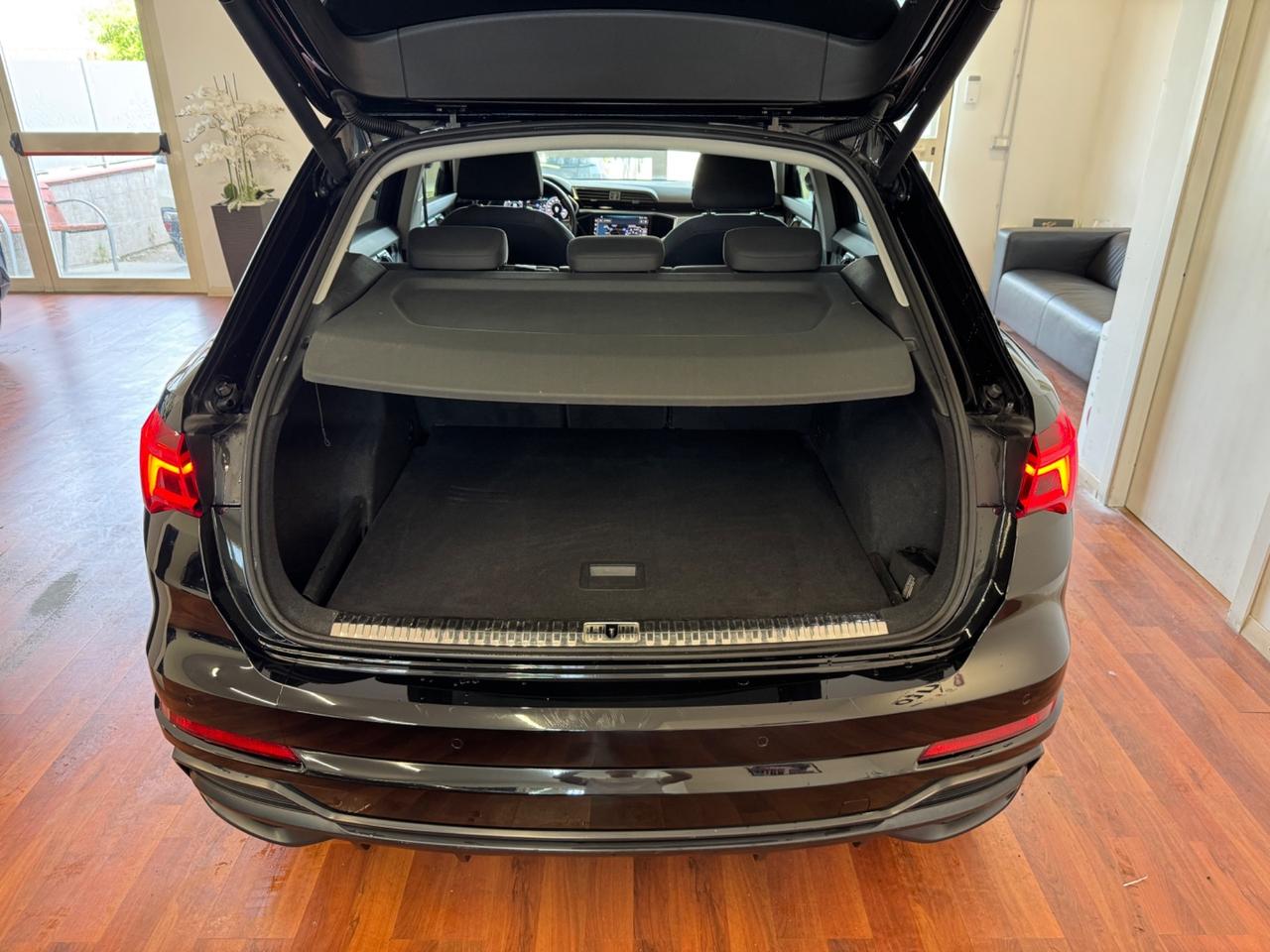 AUDI Q3 40 TDI QUATTRO S TRONIC S LINE