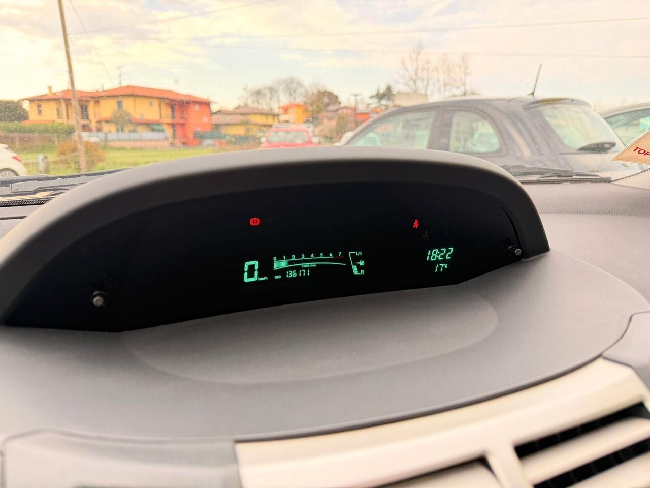 Toyota Yaris 1.3 B 5 porte Navi