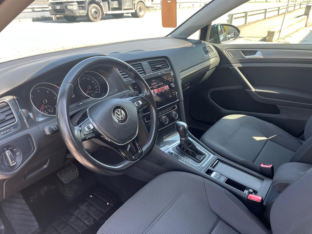 Volkswagen Golf 1.6 TDI 115 CV 5p. Business BlueMotion Technology