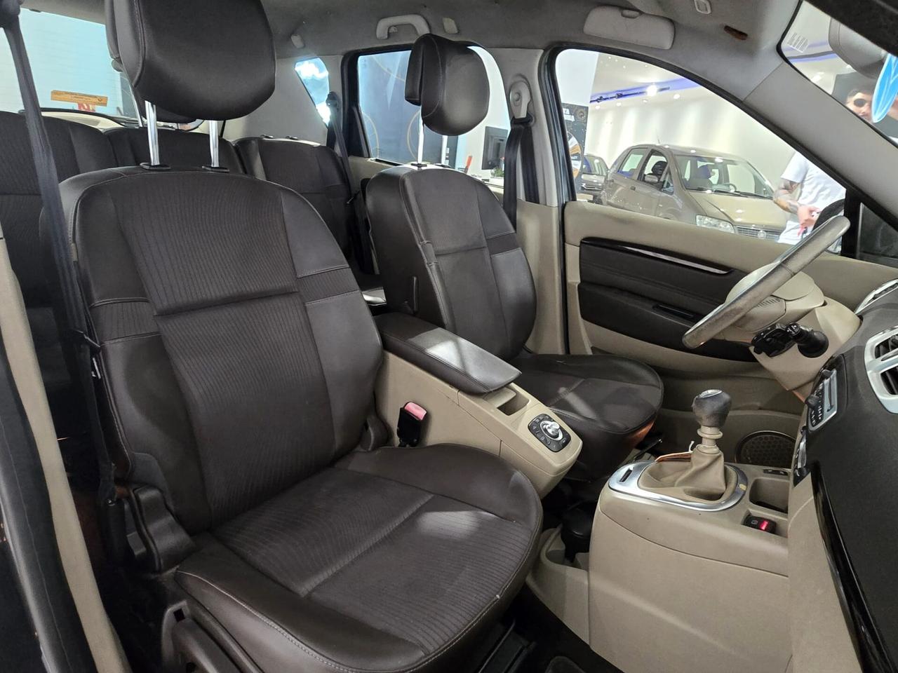 Renault SCENIC 1.9 dCi 130CV ANNO 2010