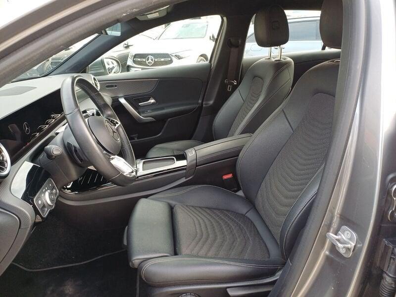 Mercedes-Benz Classe A A 180 d Progressive Advanced auto