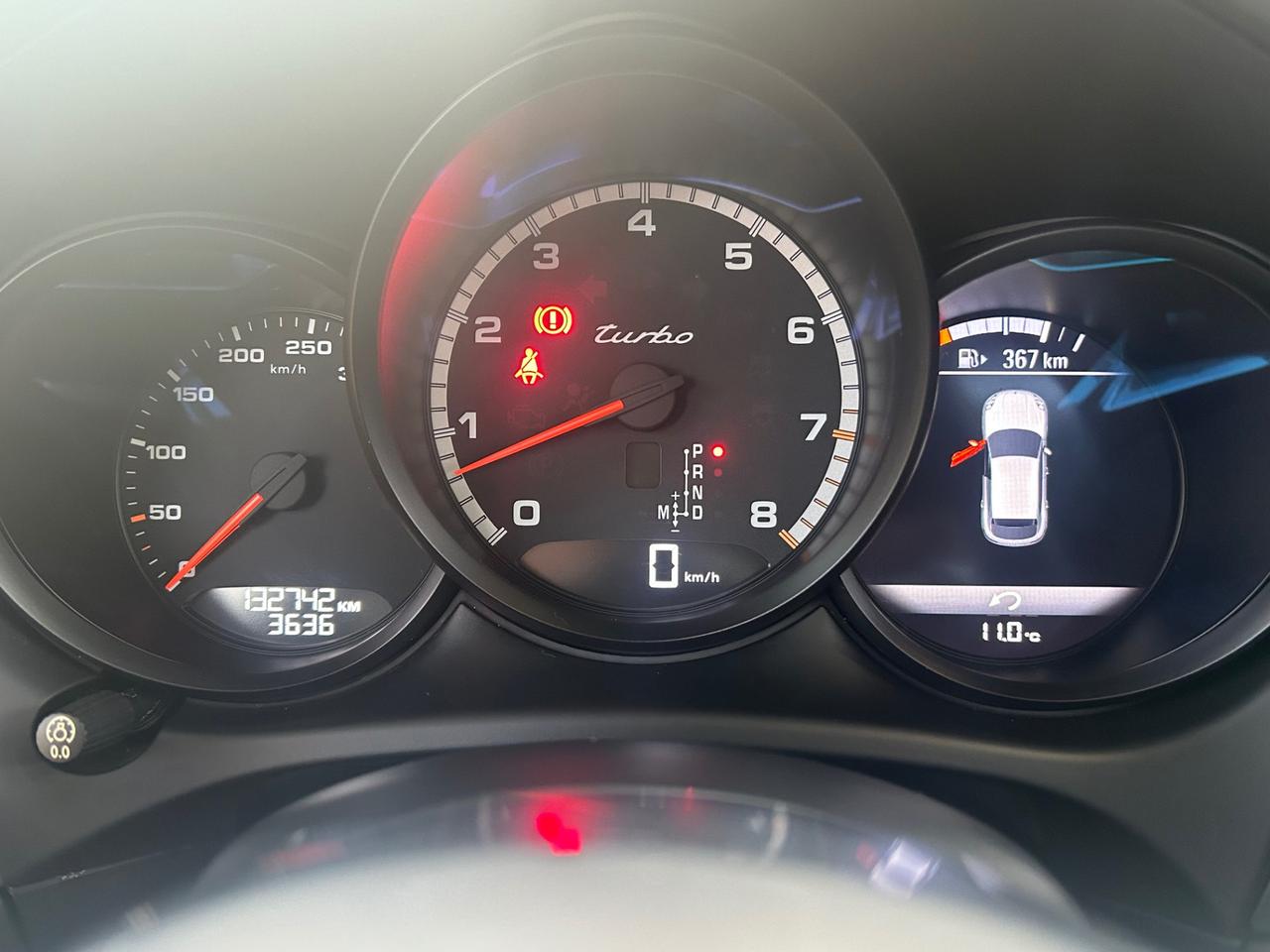 Porsche Macan turbo performance 440CV