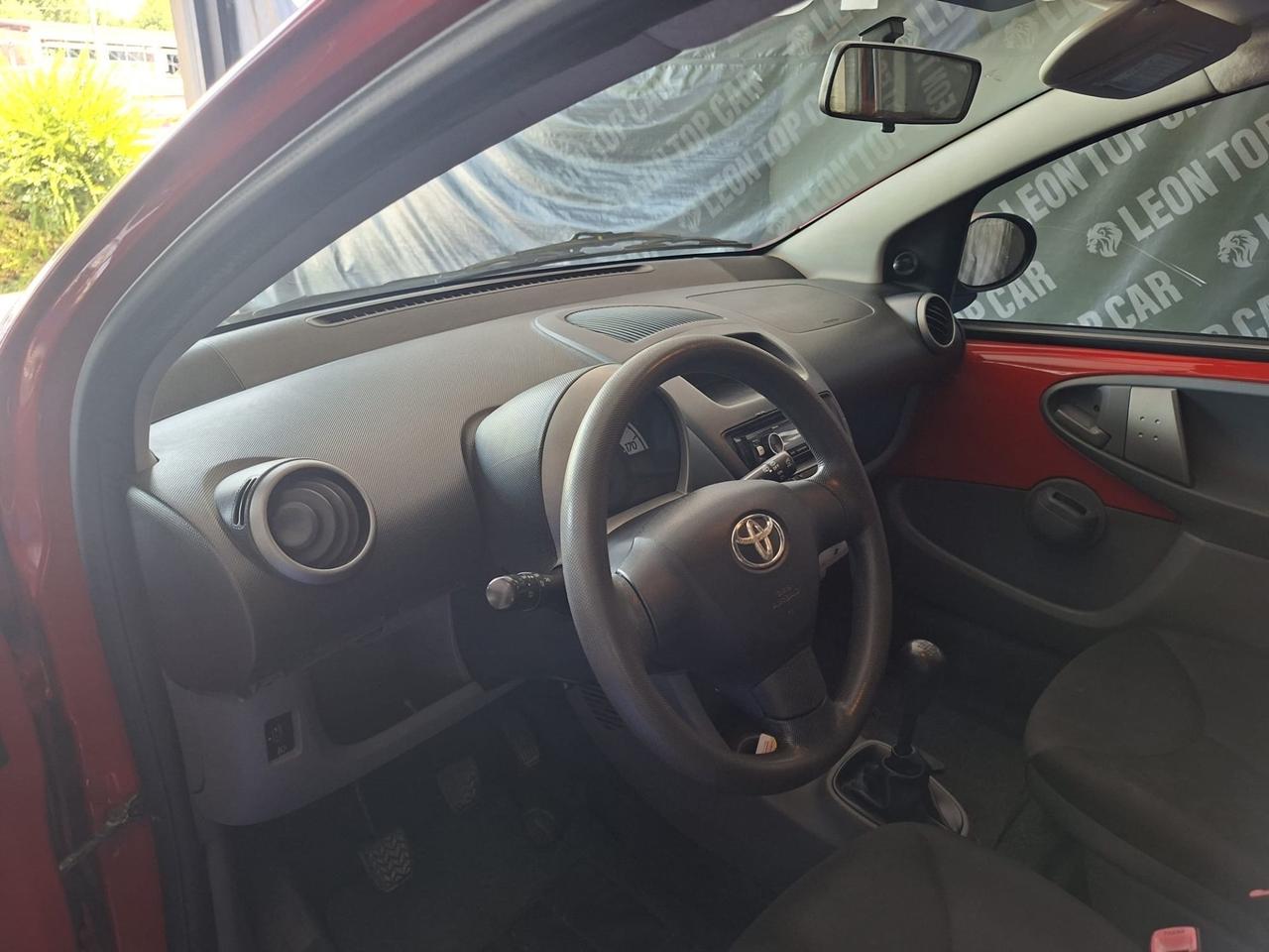 Toyota Aygo 1.0 12V VVT-i garantita 12 mesi