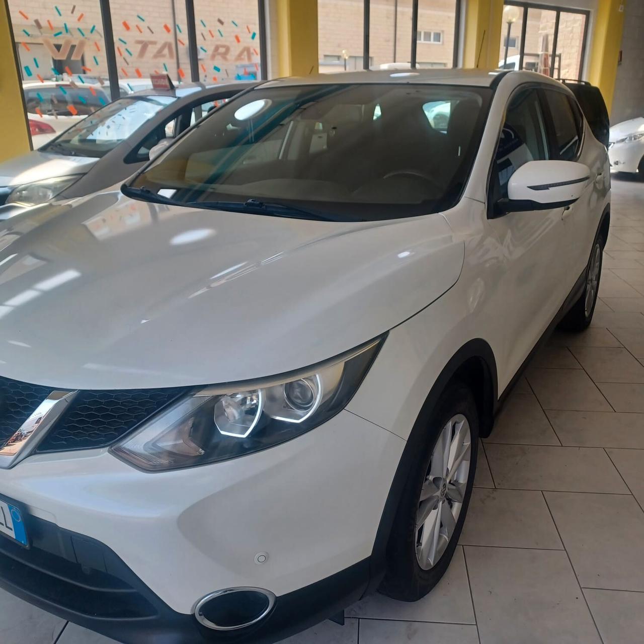PERFETTA NISSAN QASHQAI 1.2 GARANZIA INCLUSA