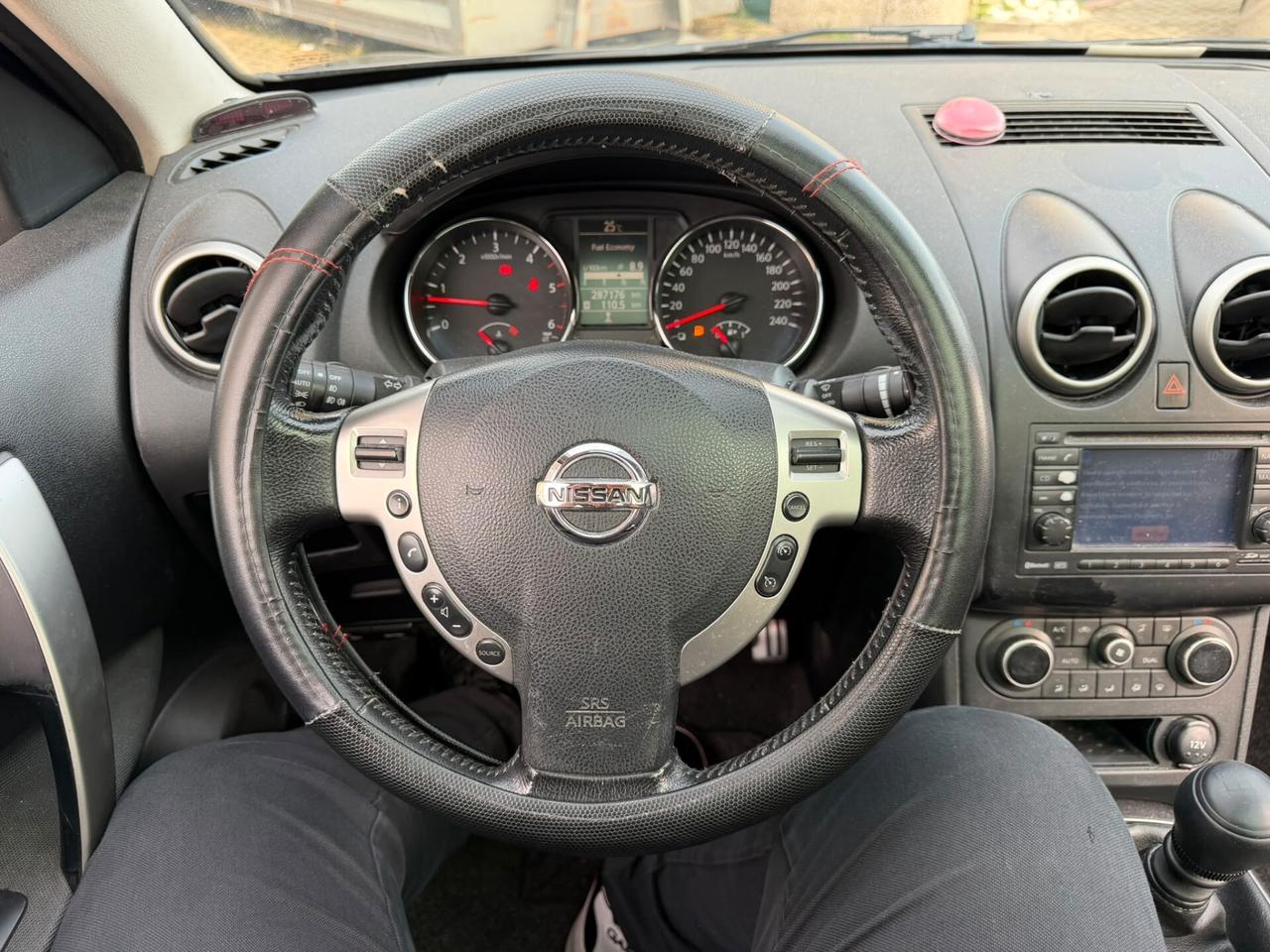 Nissan Qashqai 2.0 dCi DPF Tekna