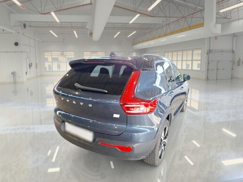 VOLVO XC40 T4 PLUG-IN HYBRID AUTO RECHARGE R-DESIGN 5 PORTE SUV