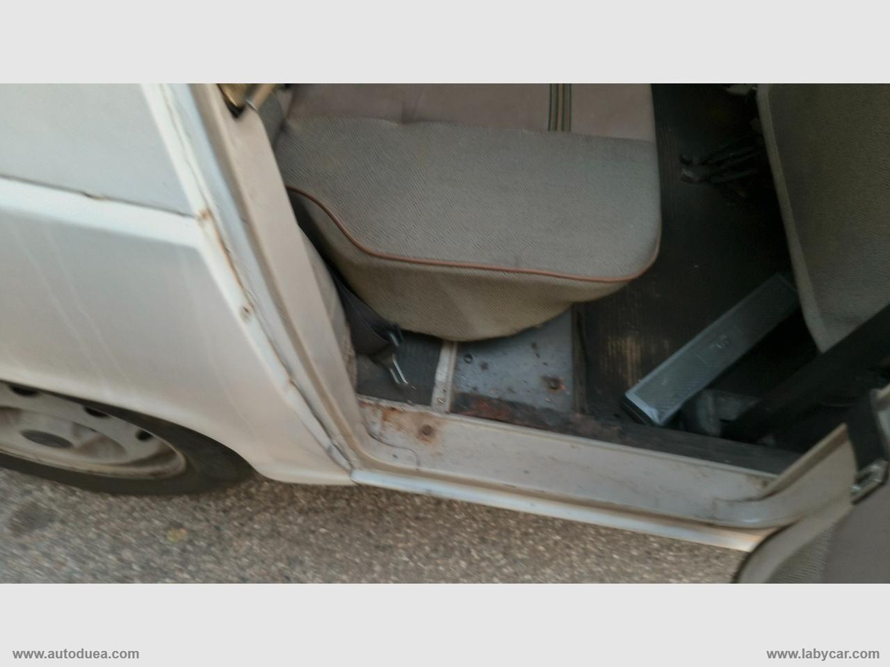 RENAULT 4 950 TL DA RESTAURARE