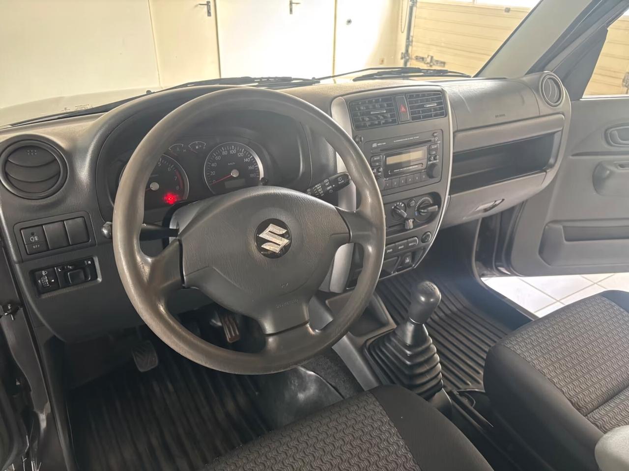 Suzuki Jimny Ranger Limited. Aria condizionata