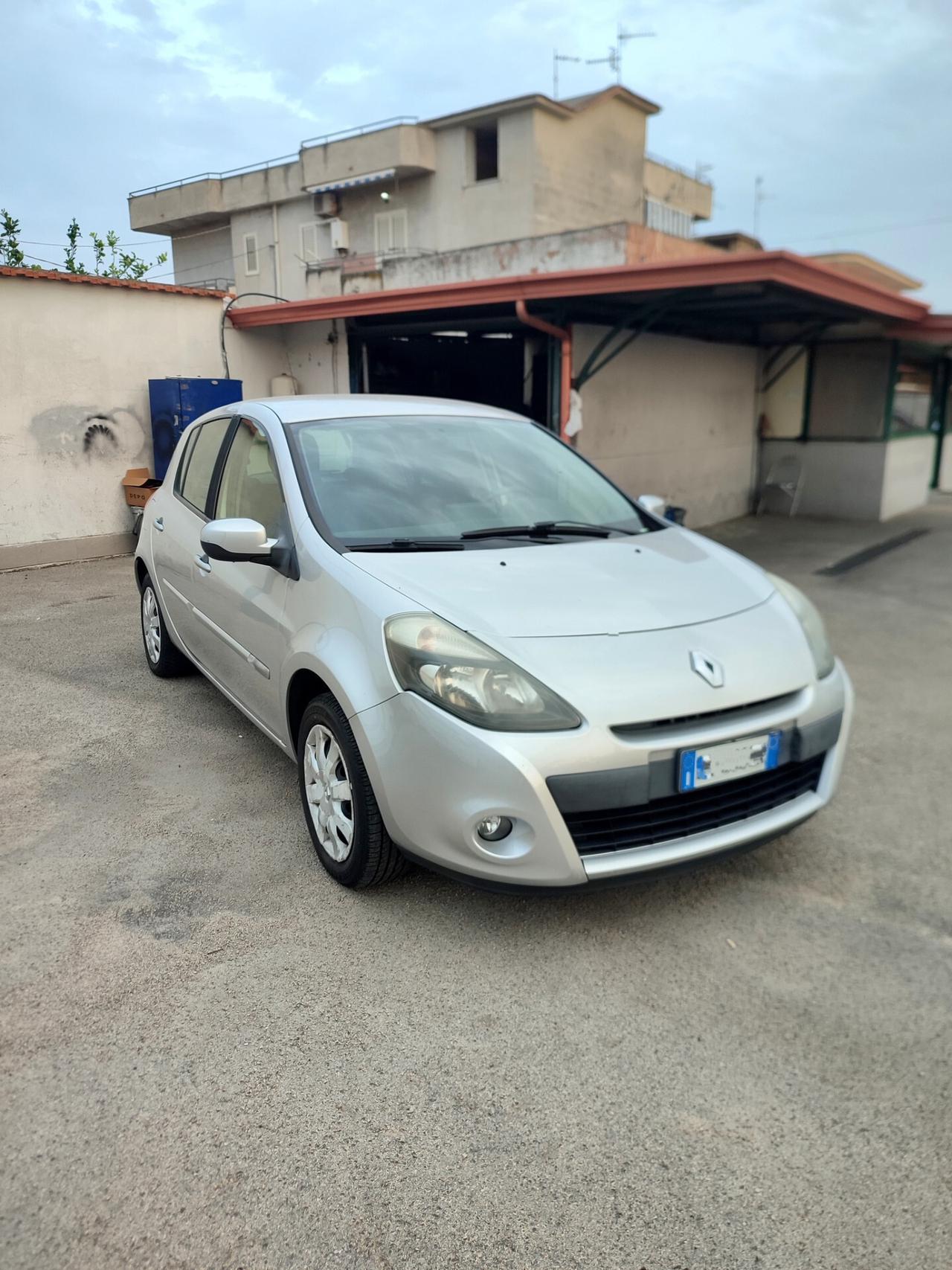 Renault Clio 1.2 16V 5 porte GPL Dynamique