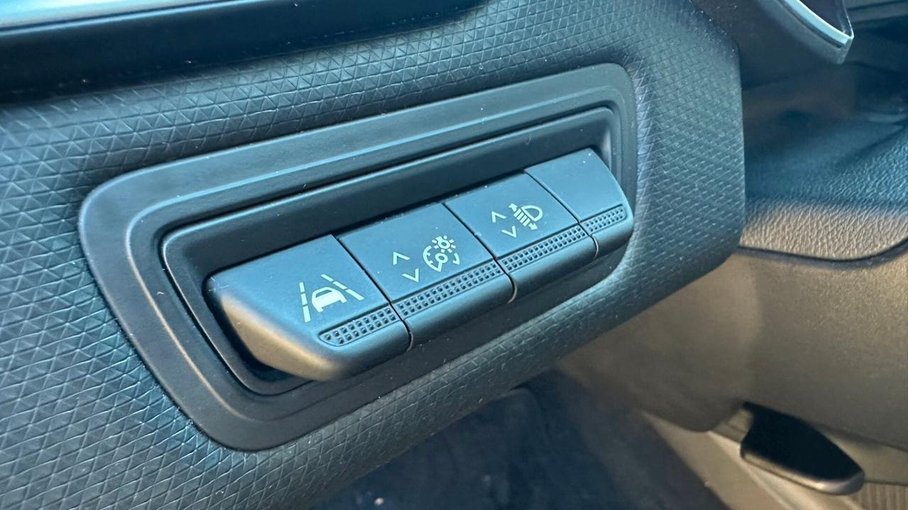 Renault Clio TCe 12V 100 CV GPL 5P Intens 2021 NEOP PERFETTA leggi testo