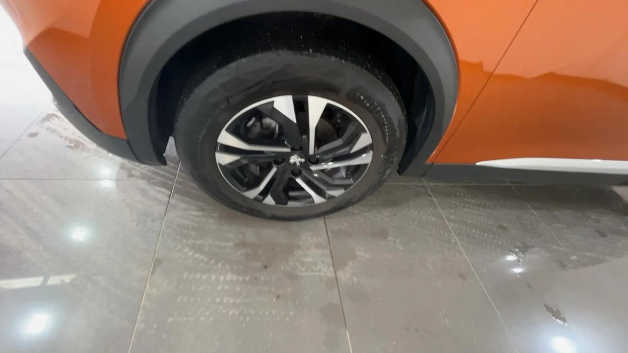 Peugeot 2008 PureTech 100 S&S Allure