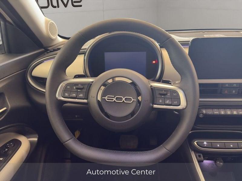FIAT 600 1.2 Hybrid 100cv La Prima